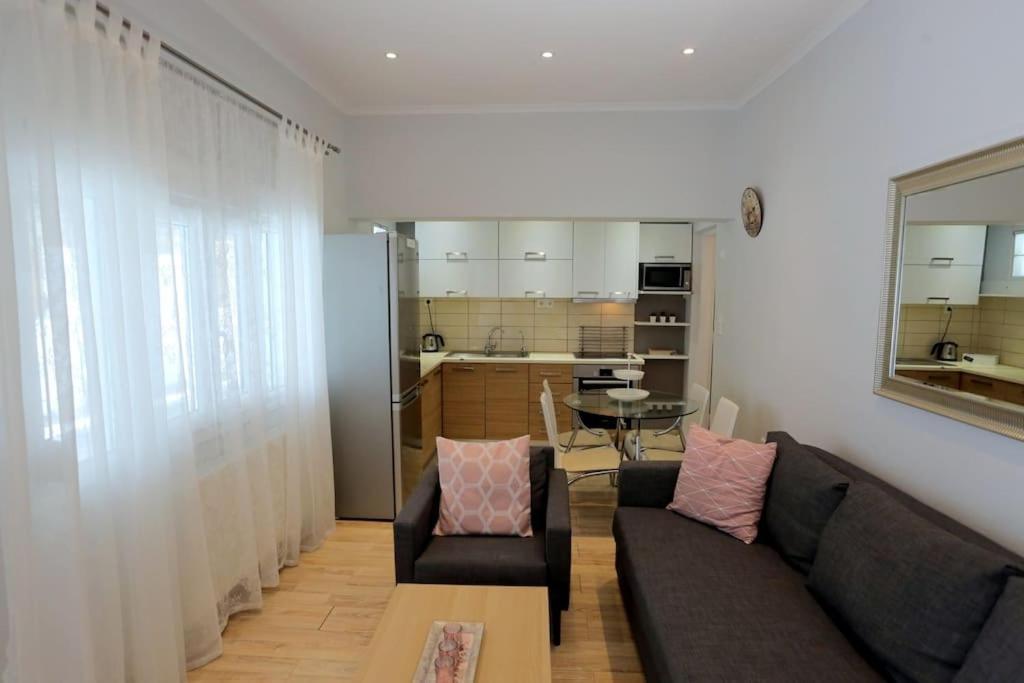 Stamatis Apartment Агиос-Георгиос Экстерьер фото